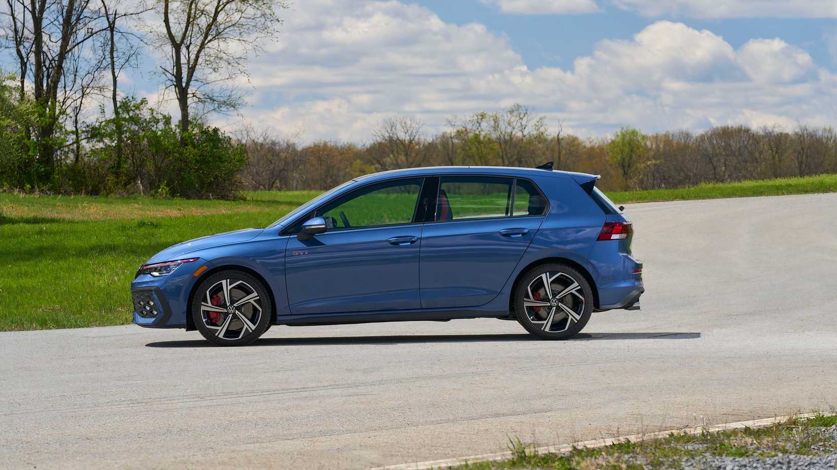 2026 Volkswagen Golf GTI side