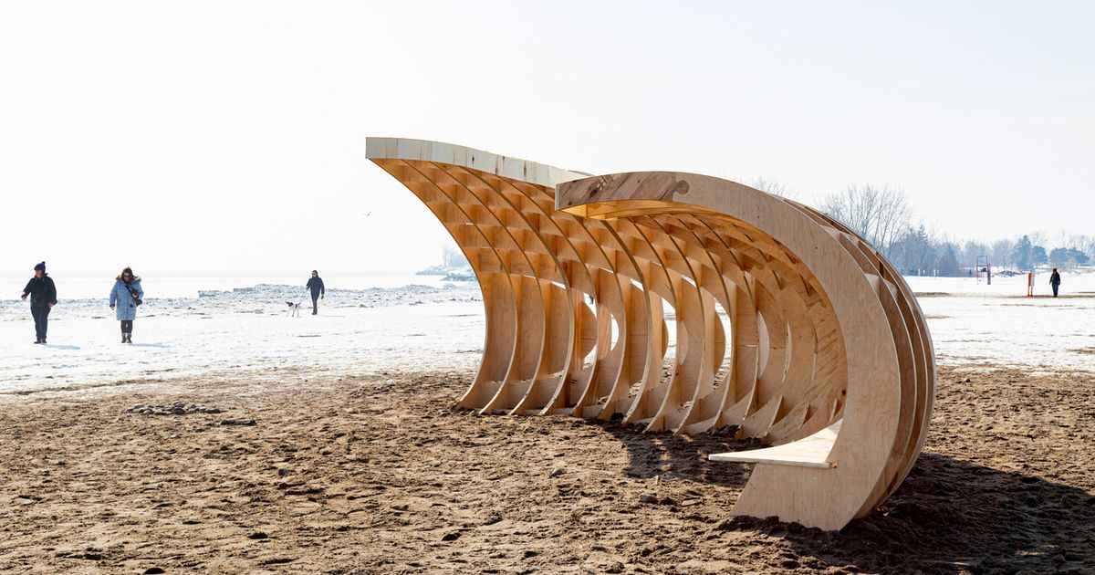 Toronto's weirdest winter tradition is back and people still love it