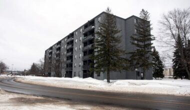 Social Services could make a bundle on apartment sale
