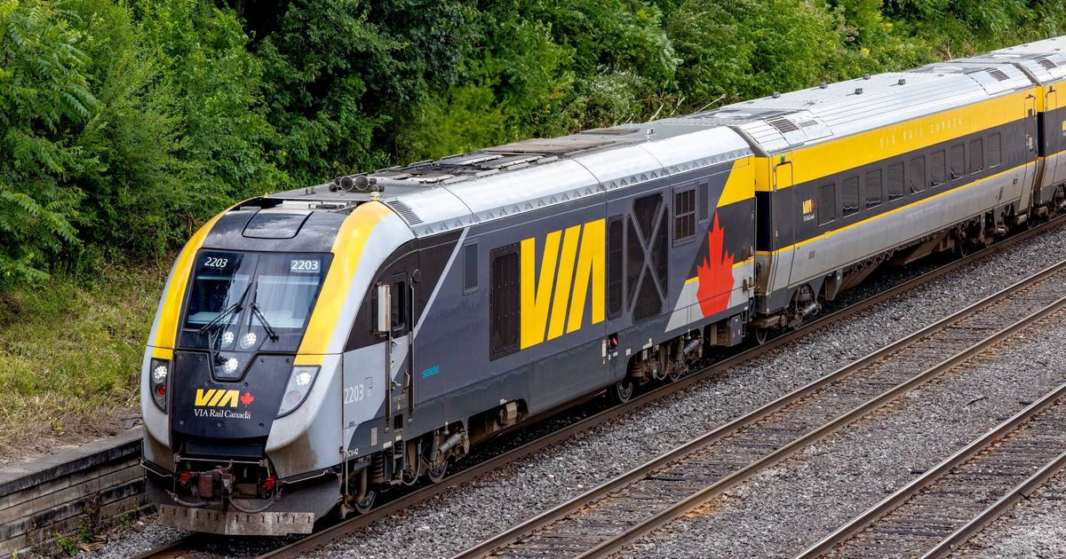 This is what it’s like riding VIA Rail business class from Toronto