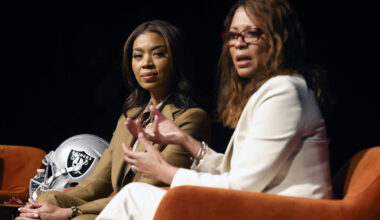 Aces president Nikki Fargas, right, speaks in a panel discussion at Preview Las Vegas at the Wy ...