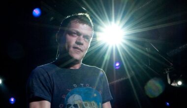 Brad Arnold, lead singer of Grammy-nominated rock band 3 Doors Down, dies at 47