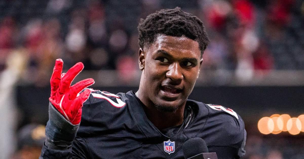 Falcons linebacker arrested following alleged domestic dispute with WNBA star