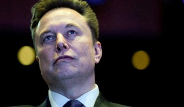 Musk addresses wave of departures from xAI