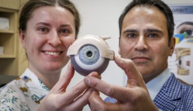 'Horrible war': Ukrainian eye doctor training in Calgary to better help wounded