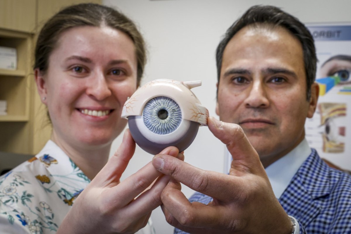 'Horrible war': Ukrainian eye doctor training in Calgary to better help wounded