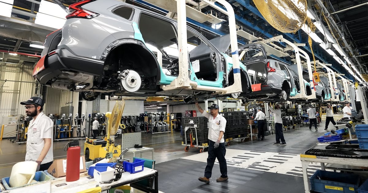 Manufacturing sales up 0.6 per cent in December