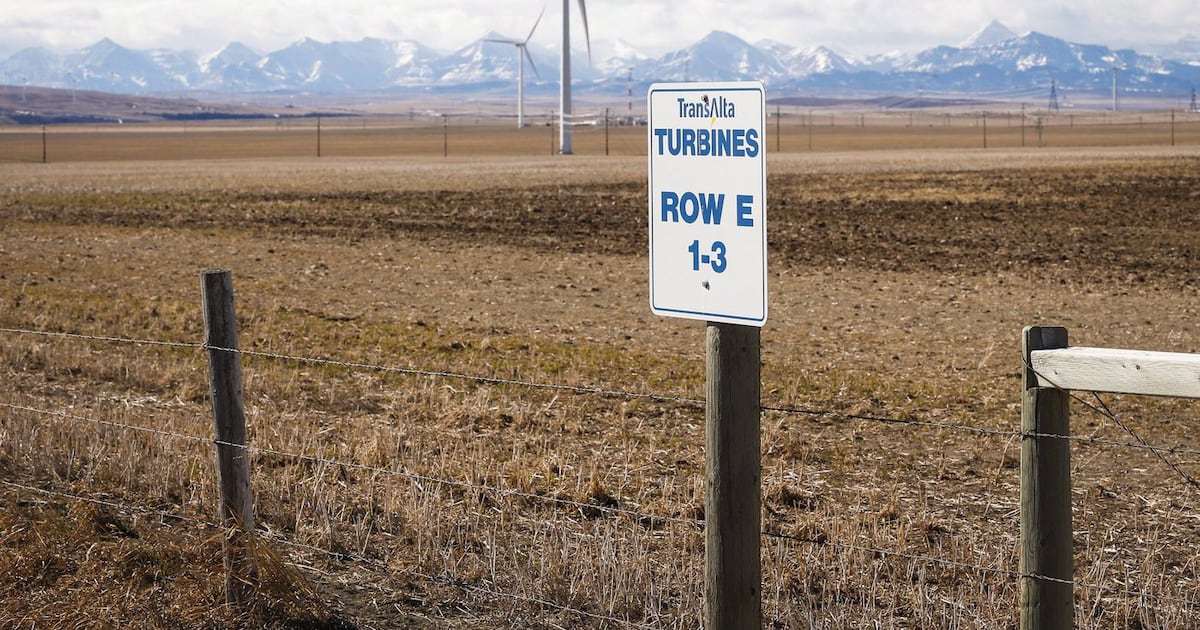 TransAlta signs deal with CPP Investments and Brookfield