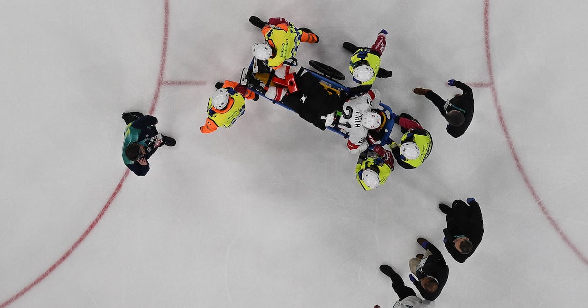 Switzerland, Los Angeles Kings forward Kevin Fiala (leg) stretchered off against Canada