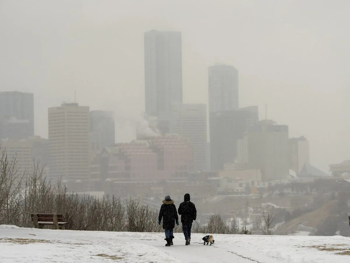 Winter set to make a big return to Edmonton with plenty of cold and snow in the forecast