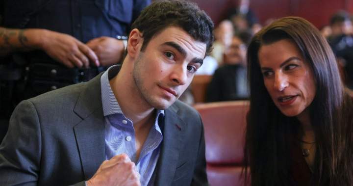 Luigi Mangione speaks out in court in protest of state, federal trials - National