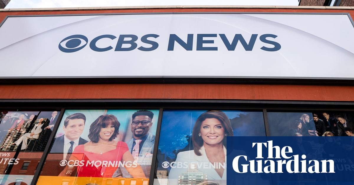 Departing CBS News producer claims political bias as Paramount poised to buy Warner Bros | CBS