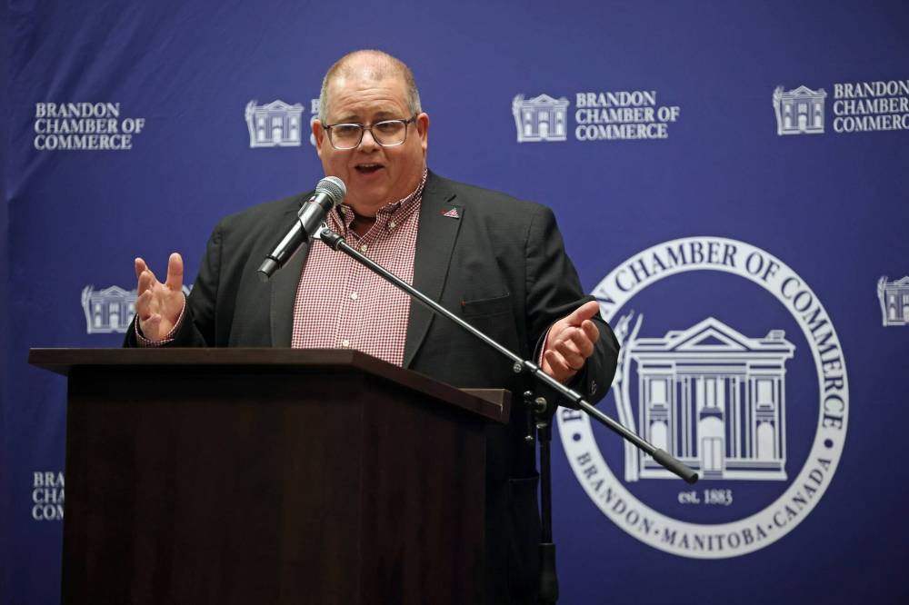 Tim Smith / The Brandon Sun
Mark Frison, President and CEO of Assiniboine College, speaks at the Brandon Chamber of Commerce luncheon in Brandon, Thursday.