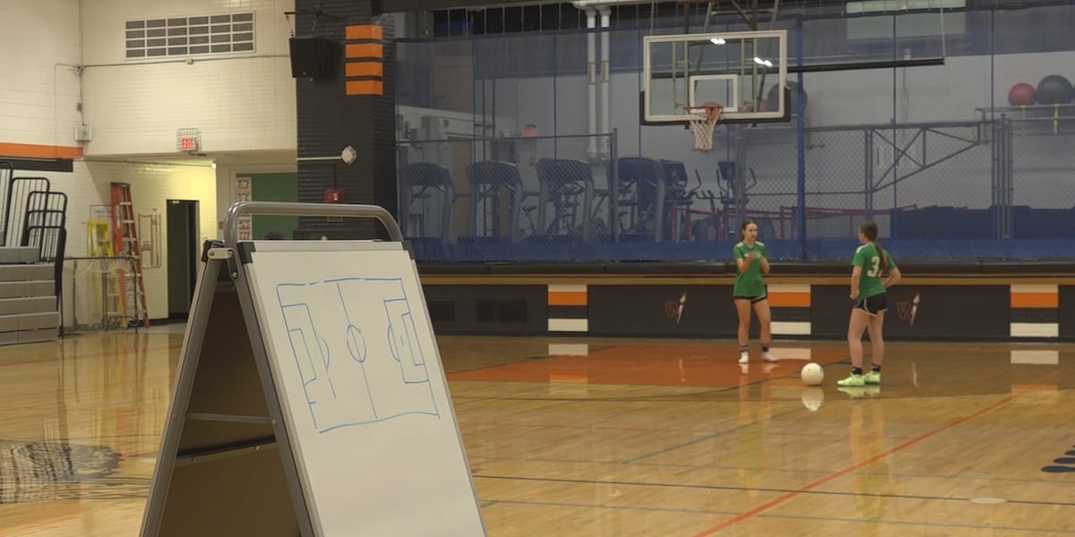 Current, future soccer coaches attend youth clinic in Winnebago