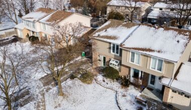 RECO freezes bank accounts of four ‘Save Max’ brokerages