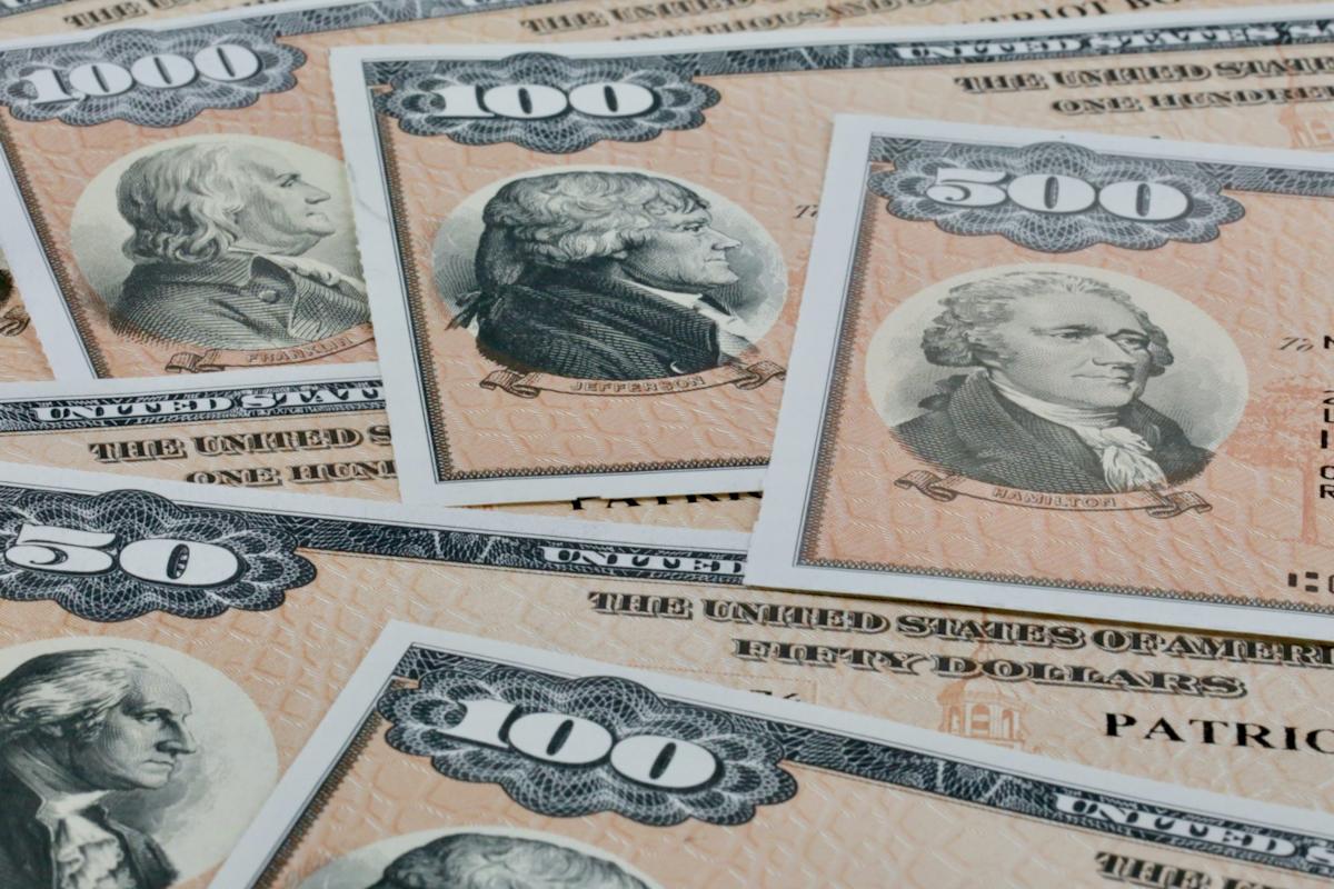 A U.S. ‘debt spiral’ could start soon as the interest rate on government borrowing is poised to exceed economic growth, budget watchdog says