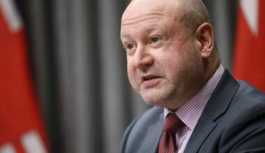 Dozens of measles cases linked to farm show; Manitoba expands vaccine eligibility - Winnipeg