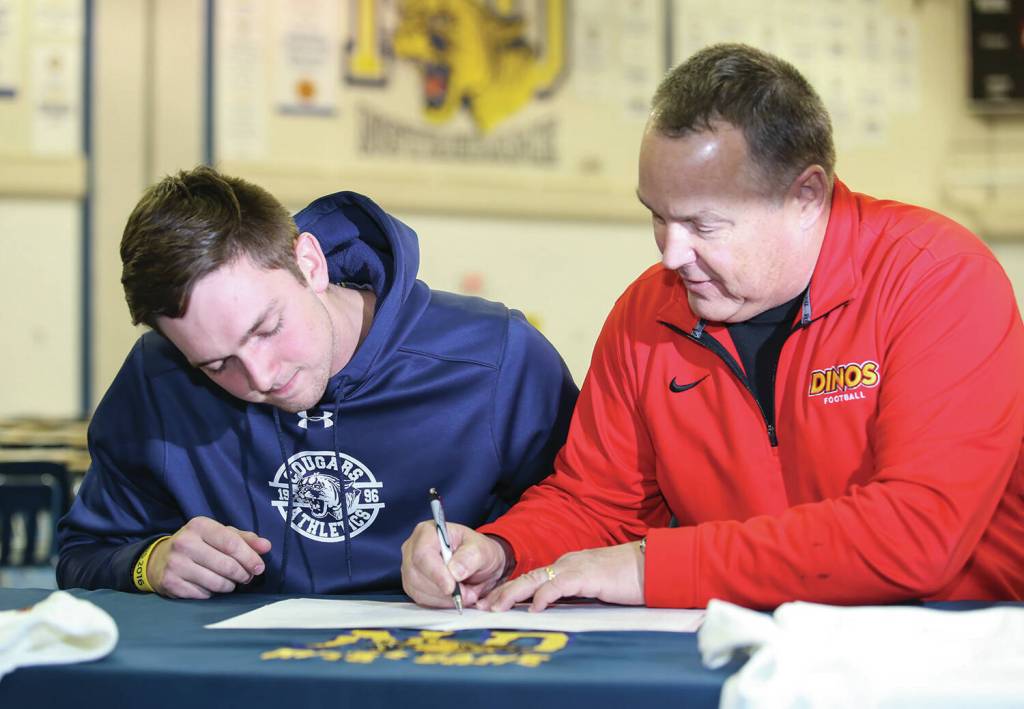 Former Notre Dame Cougars football player Jacob Plamondon has re-signed with the Edmonton Elks, of the Canadian Football League. (Black Press file photo)