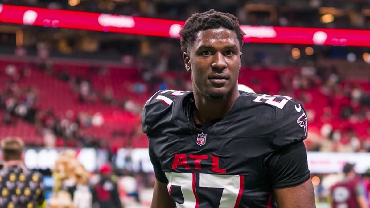 Falcons’ Pearce accused of ramming WNBA star’s car and hitting officer – NBC 6 South Florida