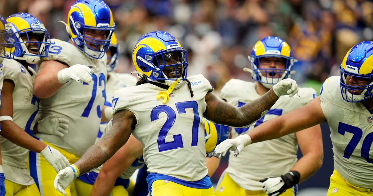 Saskatchewan Roughriders add former Los Angeles Rams running back Darrell Henderson Jr.