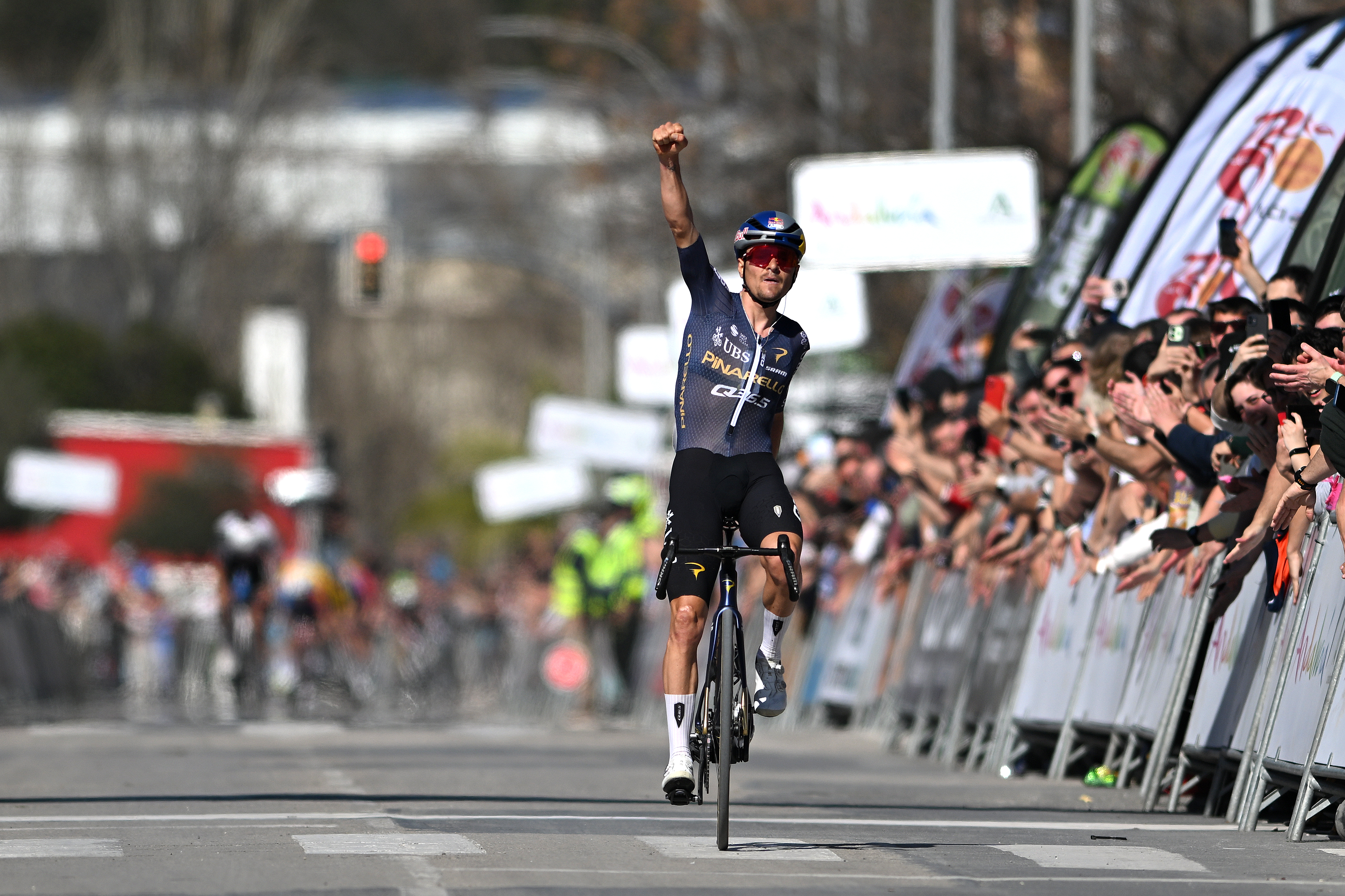 Tom Pidcock winning at the Vuelta a Andaluc&iacute;a