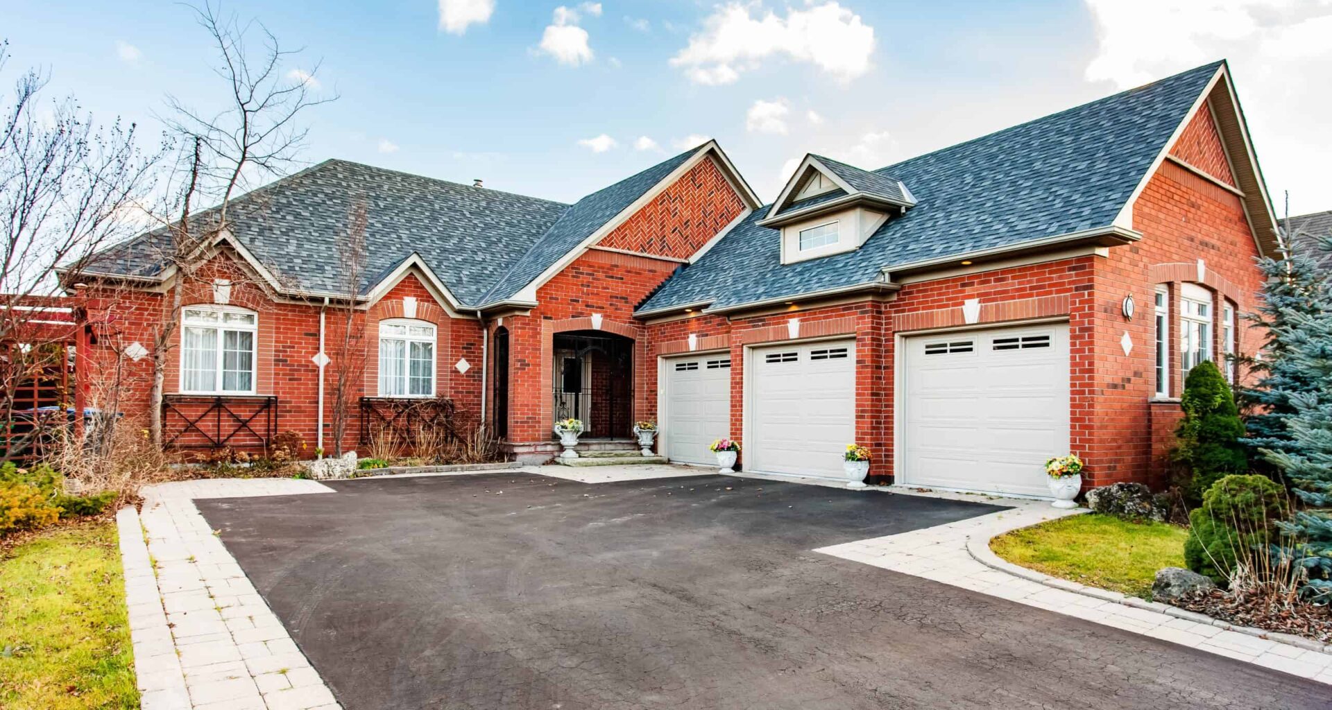 House of the week: Over $340K in upgrades with finished basement in Brampton