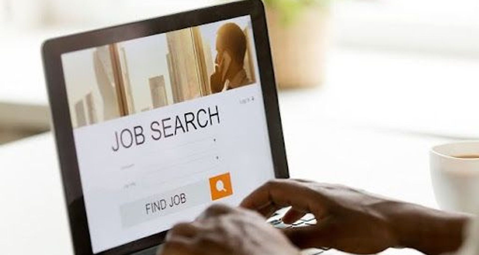 Gold losing some momentum as U.S. economy created 130K jobs in January