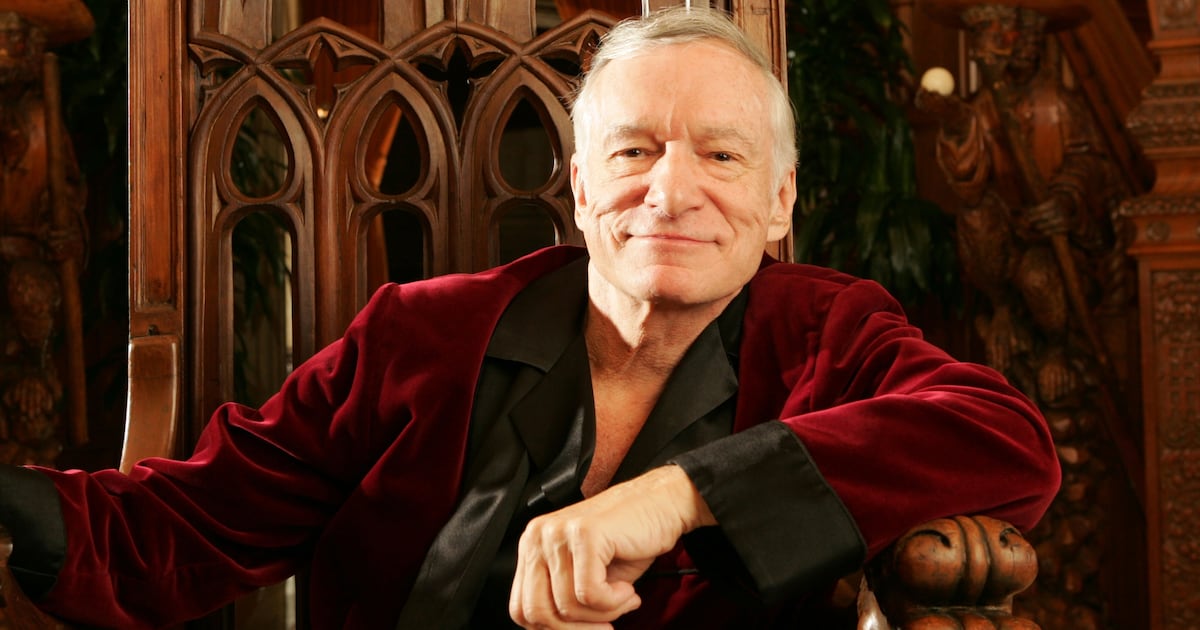 Olympian Banned Over Anti-Putin Protest Gets $200K Boost - The Daily Beast