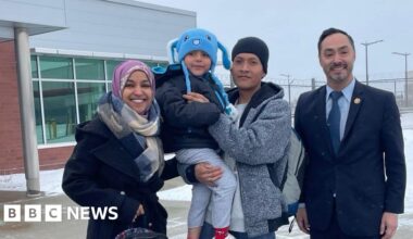 Boy, 5, and father detained by ICE return to Minnesota after release - BBC