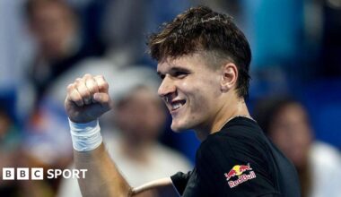 Jakub Mensik celebrates beating Jannik Sinner at the Qatar Open
