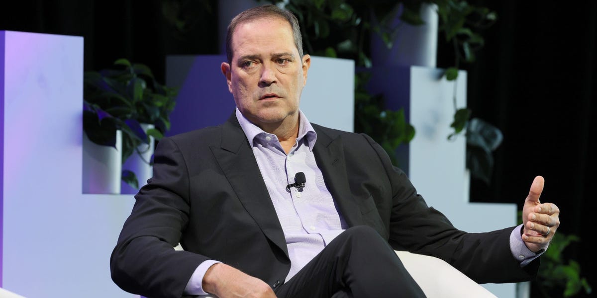 Cisco CEO: 'It's Stupid' to Interview Internal Candidates for Promotions
