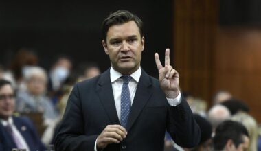 Conservative MP Matt Jeneroux crosses the floor to join the Liberals - Toronto Star