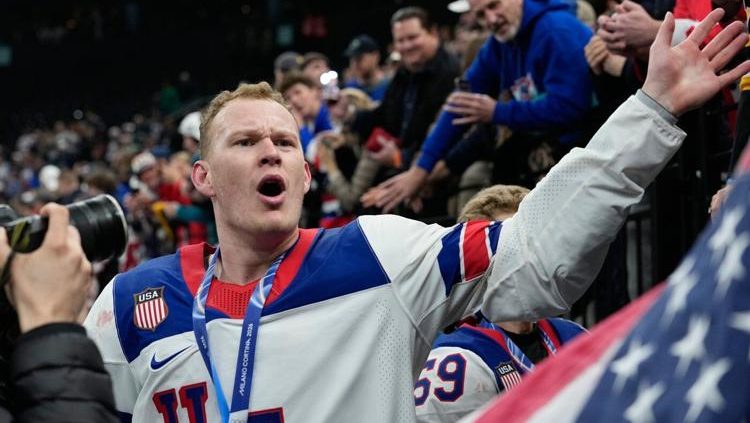 Tkachuk, Sanderson return to Ottawa with gold medals, controversy