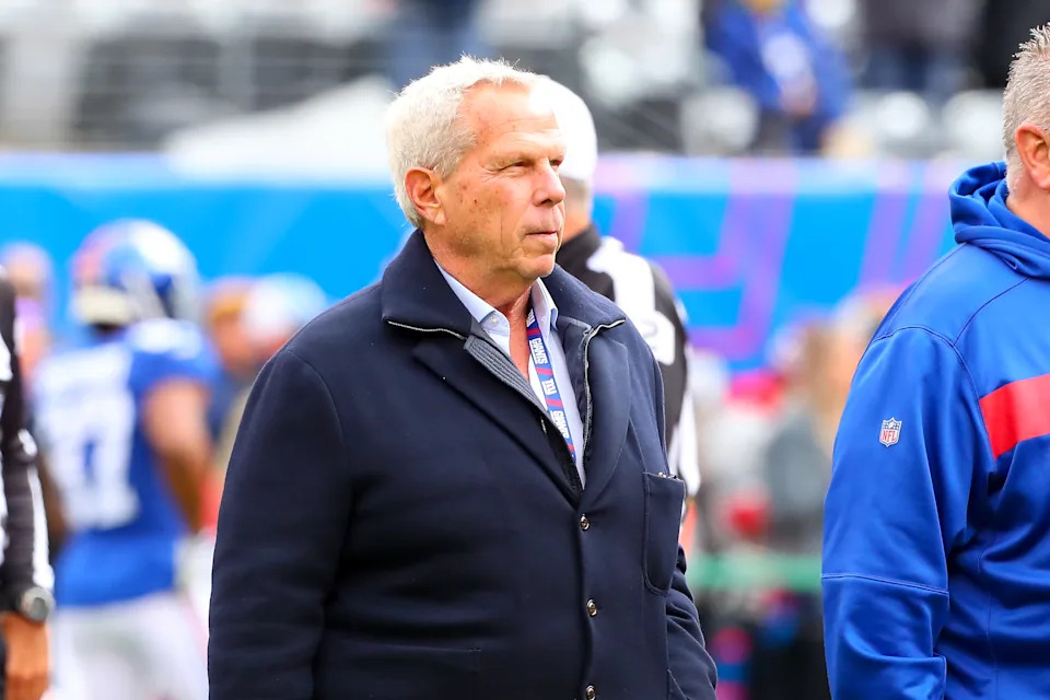 EAST RUTHERFORD, NJ - OCTOBER 28:   New York Giants Co-Owner Steve Tisch during warms up prior to the National Football League game between the Washington Redskins and the New York Giants on October 28, 2018 at Met Life Stadium in East Rutherford, NJ.  (Photo by Rich Graessle/Icon Sportswire via Getty Images)