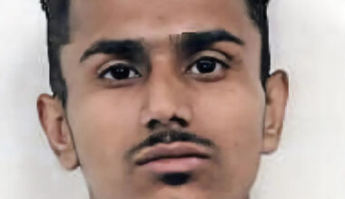 Manhunt on after extortion shootings in Surrey and near Edmonton