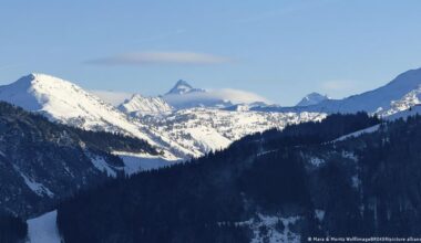 Austria convicts climber over girlfriend’s death on mountain