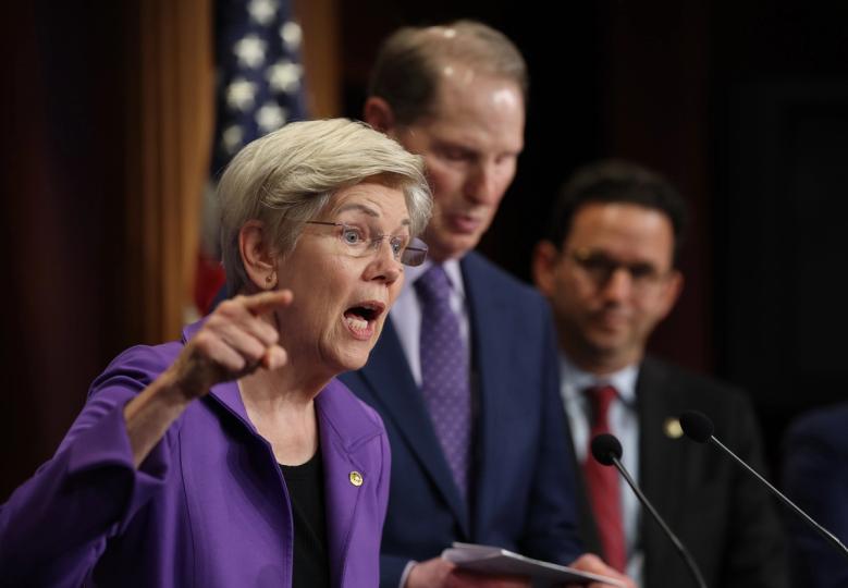Elizabeth Warren is sounding the alarm on Trump’s 'spy sheikh' crypto deal