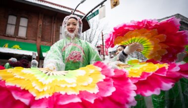 How three sisters honour mother's legacy at Vancouver's Lunar New Year parade