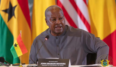 President Mahama convenes emergency Cabinet meeting over cocoa sector crisis