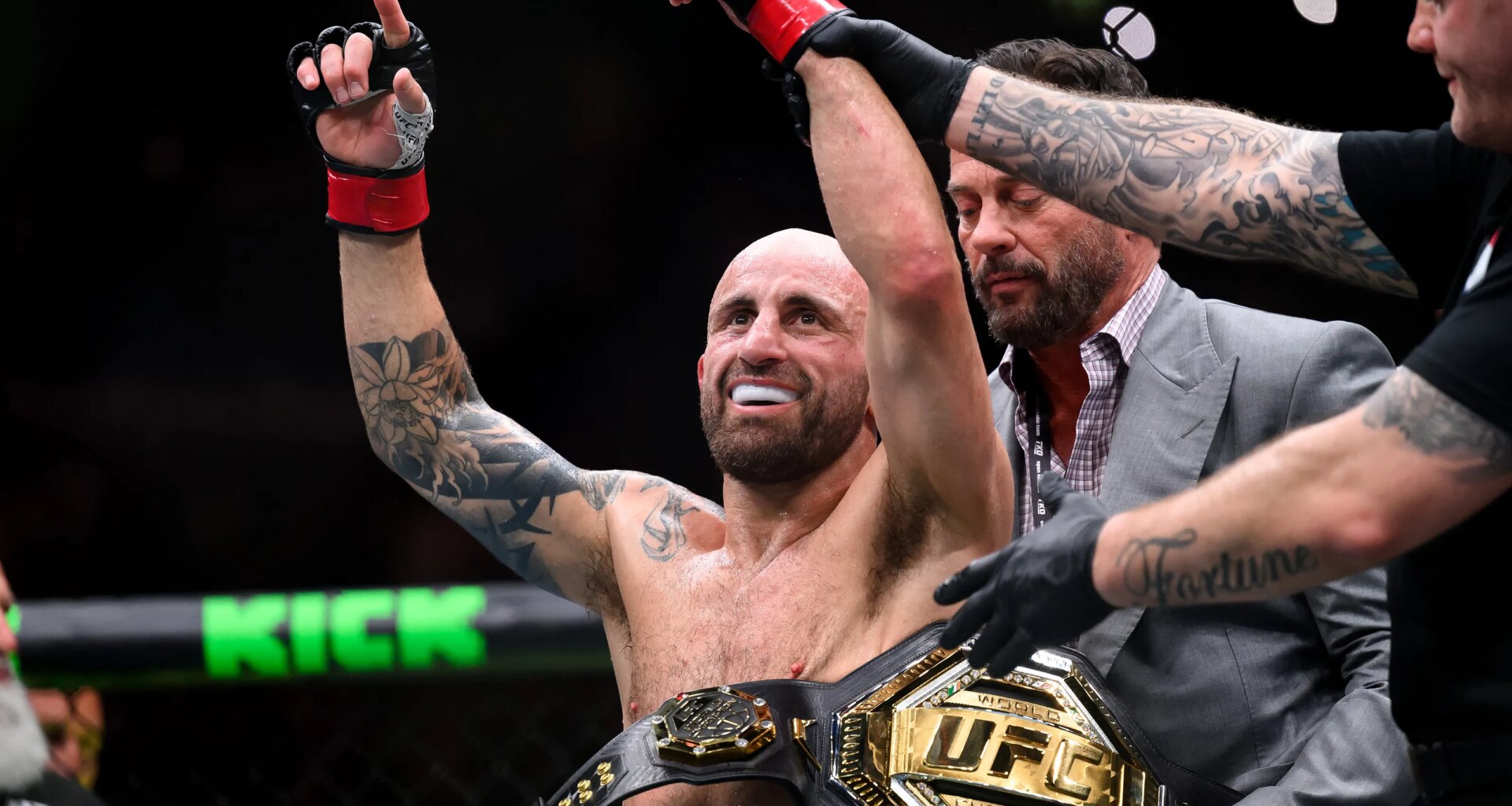 Alexander Volkanovski denies Diego Lopes' second title chance