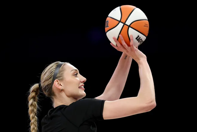 Cameron Brink of the Los Angeles Sparks warms up before the game against the Las Vegas Aces.