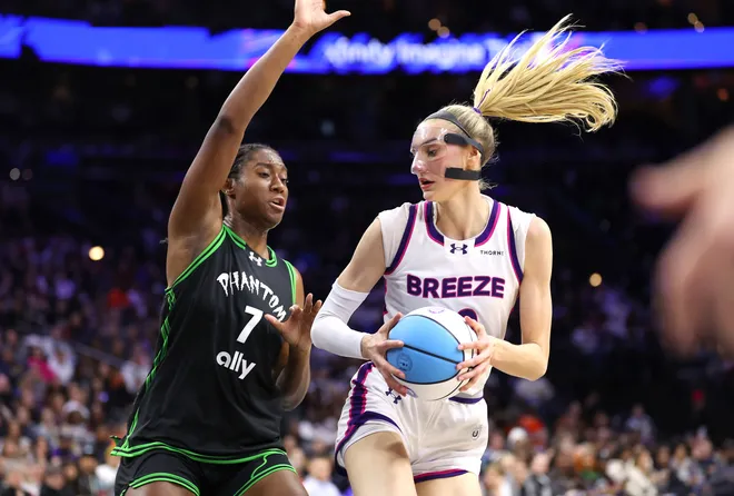 Cameron Brink of the Breeze plays against the Phantom during a game of Unrivaled 2026.