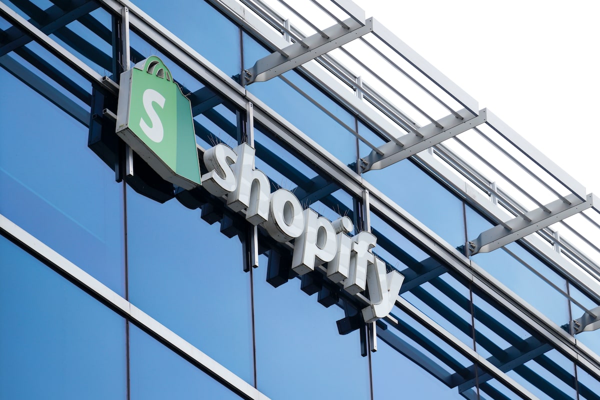 AI is weighing on Shopify shares. That’s creating an opportunity