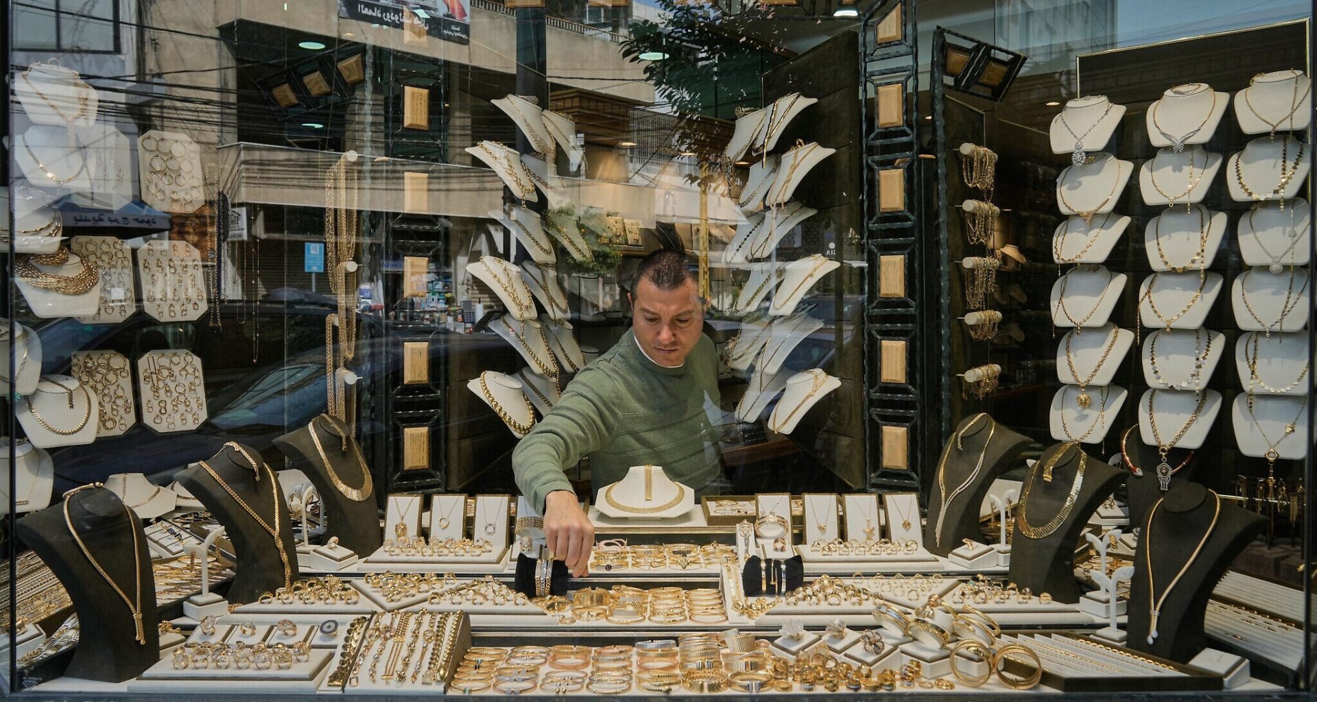 Cash-strapped Lebanon is sitting on a gold mine as precious metal prices surge