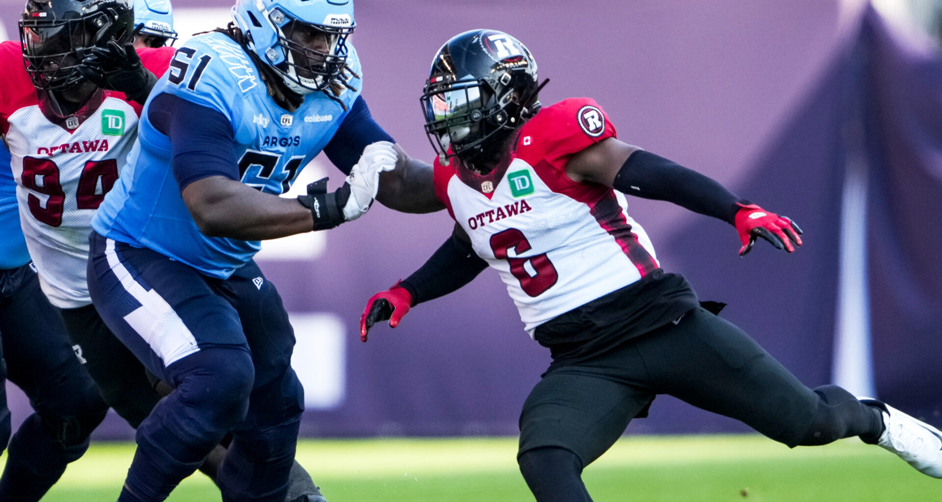 5 PFF-approved free agent signings