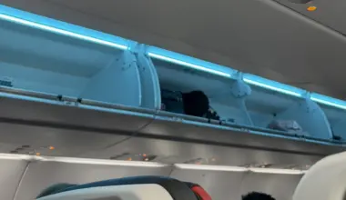 ‘Make it make sense,’ Travellers are frustrated about Air Canada’s overhead bin rules