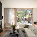 © Tess Kelly Havenwood / Atlas Architects - Interior Photography, Living Room, Wood, Sofa, Chair