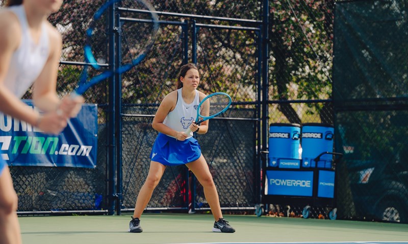 Buffalo Defeats Mercyhurst on Monday