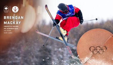 Brendan Mackay wins bronze in men's ski halfpipe