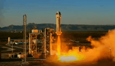 Blue Origin Pauses Space Tourism To Focus On Lunar Missions